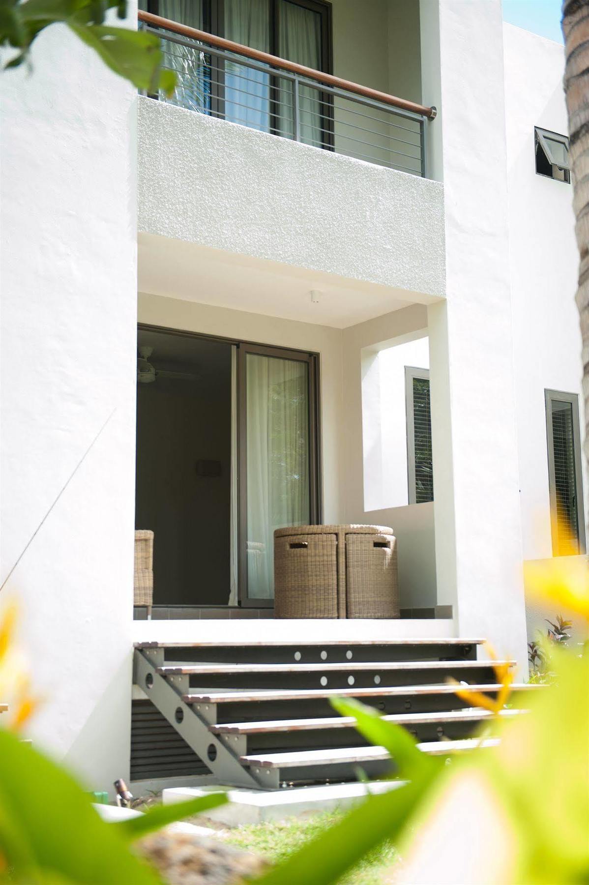 La Residence Beach By Horizon Holidays Bain Boeuf Exterior photo